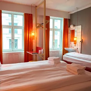 2* Otel Annex